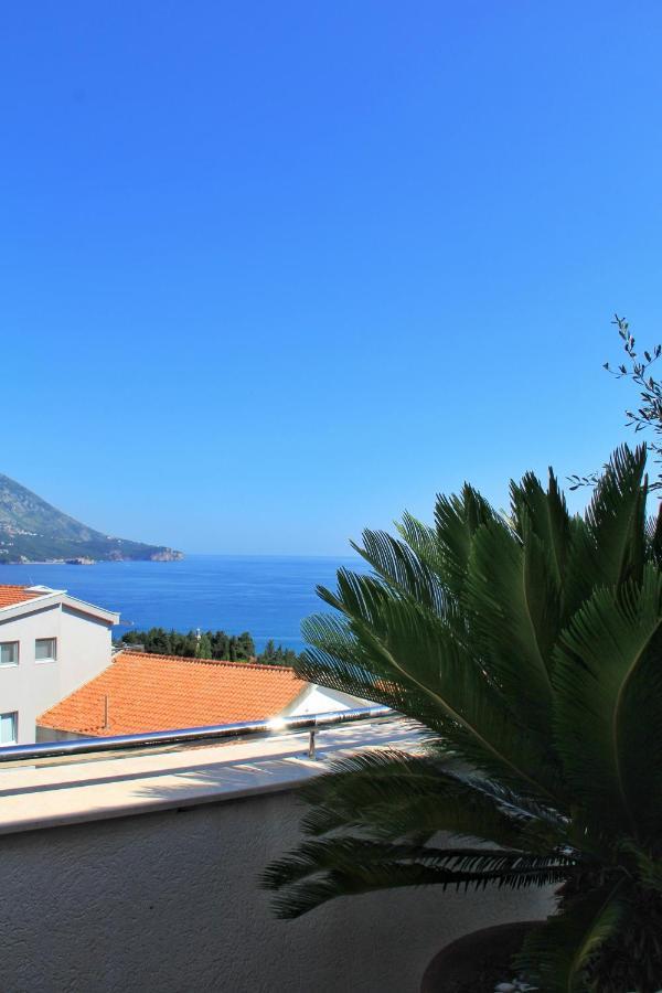Lux M & A Apartments Budva Eksteriør billede