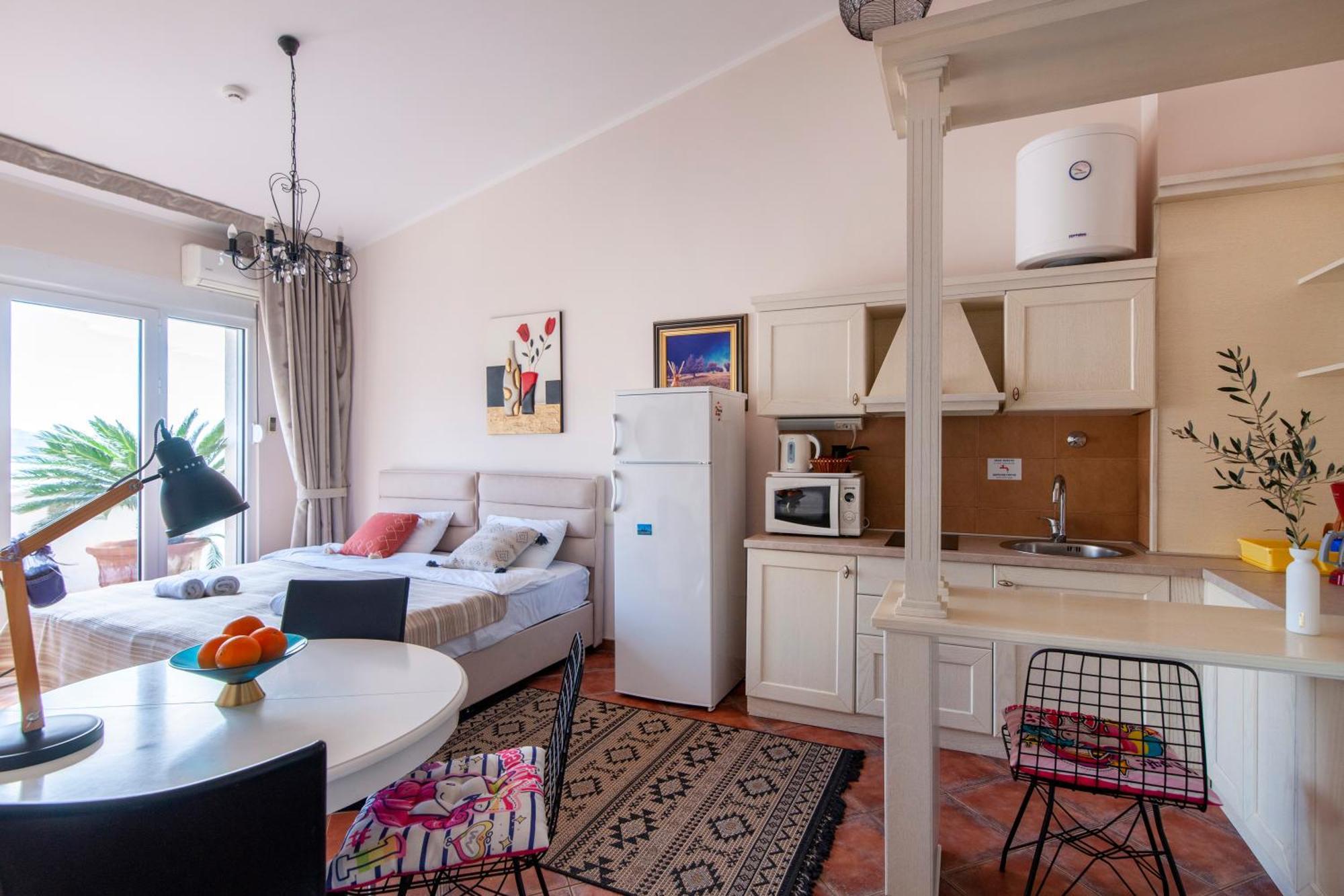 Lux M & A Apartments Budva Eksteriør billede