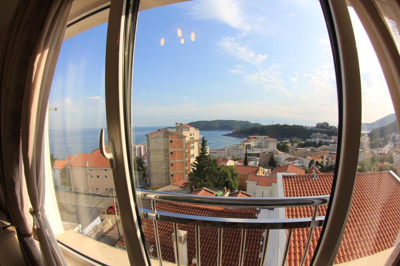 Lux M & A Apartments Budva Eksteriør billede